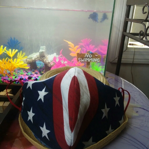 Handmade Face Mask - Picture 3 of 4